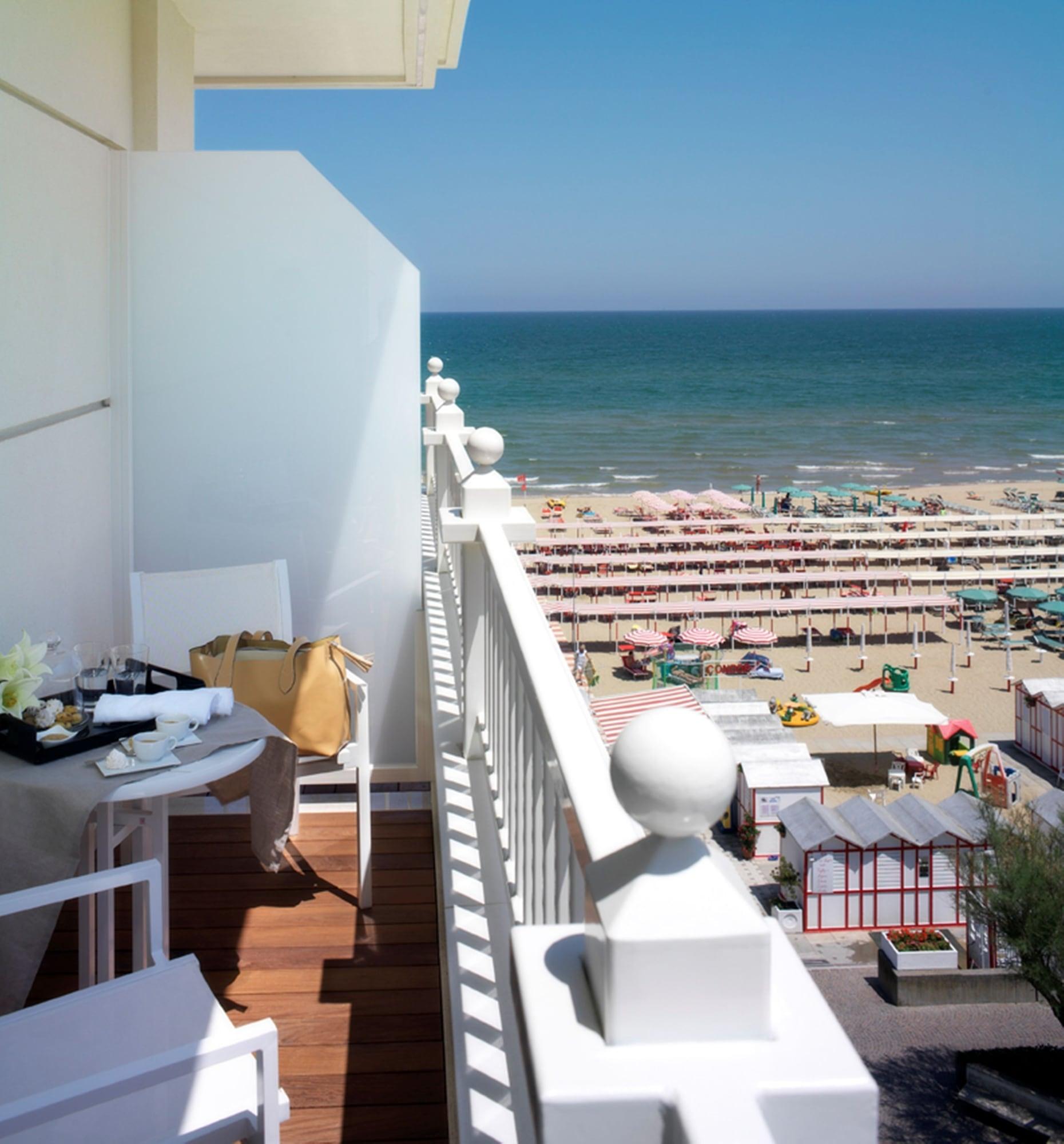 Hotel Tiffany'S Riccione Ngoại thất bức ảnh