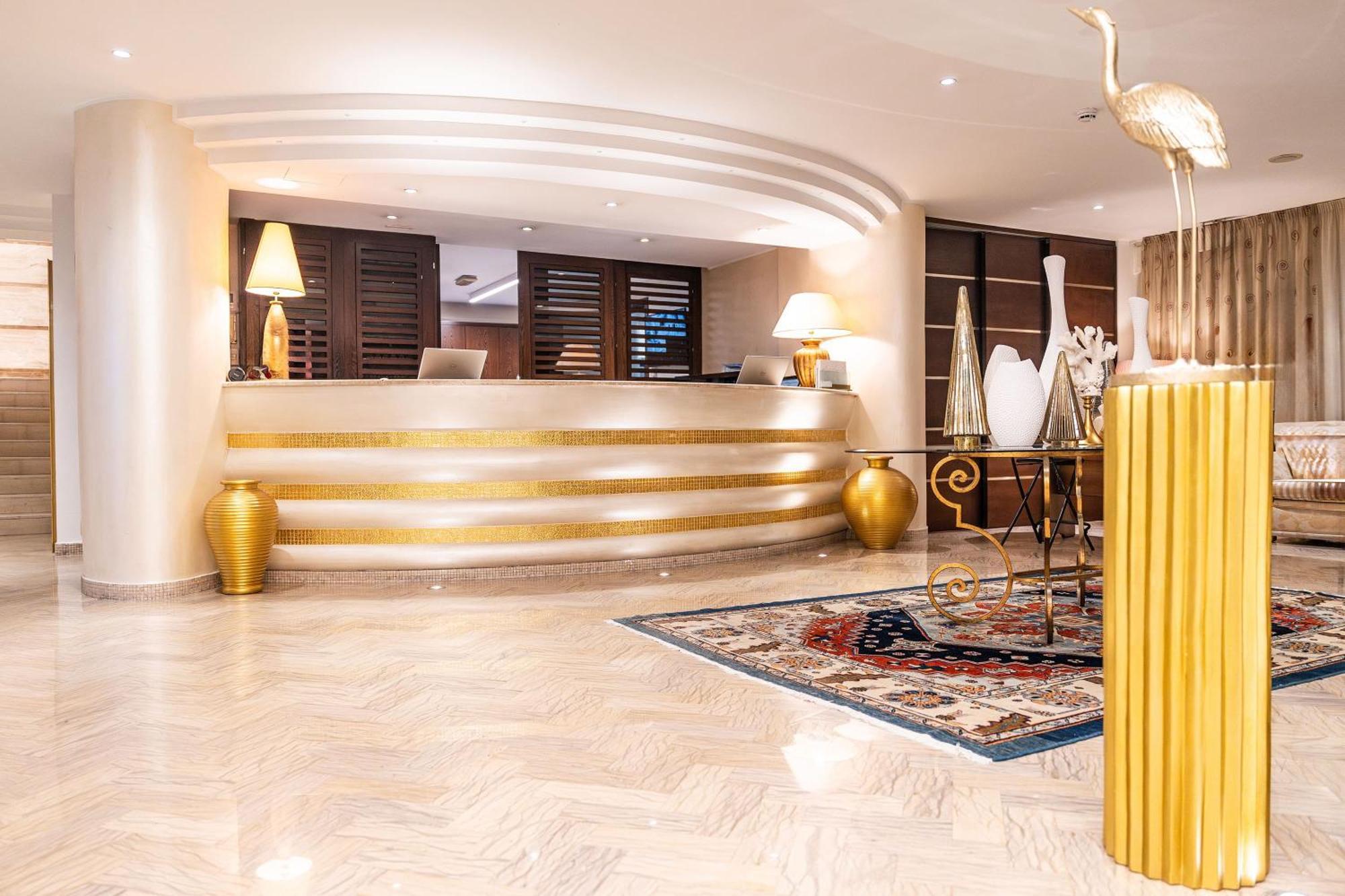 Hotel Tiffany'S Riccione Ngoại thất bức ảnh
